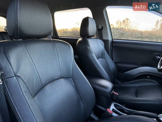 Серый Мицубиси Аутлендер, объемом двигателя 2.2 л и пробегом 171 тыс. км за 12700 $, фото 77 на Automoto.ua