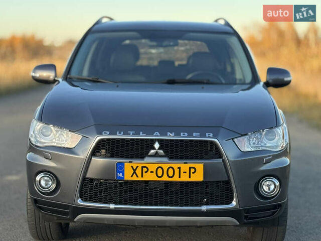 Серый Мицубиси Аутлендер, объемом двигателя 2.2 л и пробегом 171 тыс. км за 12700 $, фото 11 на Automoto.ua