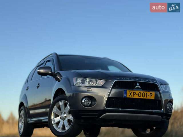 Серый Мицубиси Аутлендер, объемом двигателя 2.2 л и пробегом 171 тыс. км за 12700 $, фото 7 на Automoto.ua