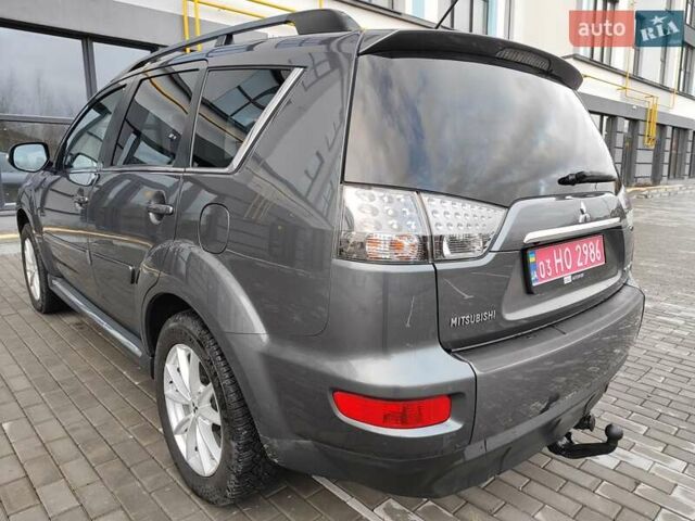 Сірий Міцубісі Аутлендер, об'ємом двигуна 2.2 л та пробігом 216 тис. км за 11250 $, фото 29 на Automoto.ua