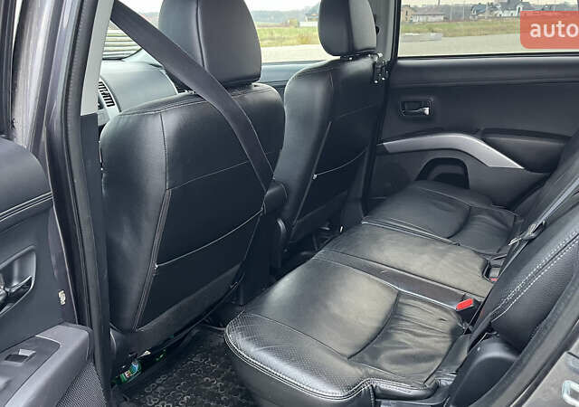 Сірий Міцубісі Аутлендер, об'ємом двигуна 2.2 л та пробігом 280 тис. км за 11100 $, фото 34 на Automoto.ua