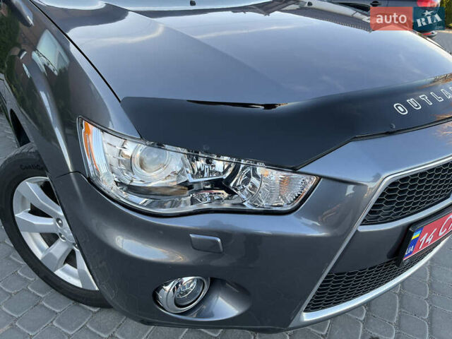 Серый Мицубиси Аутлендер, объемом двигателя 2.2 л и пробегом 186 тыс. км за 12350 $, фото 15 на Automoto.ua