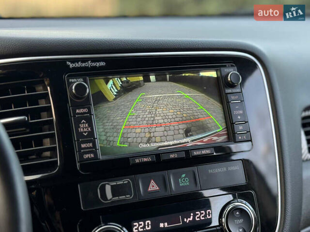 Серый Мицубиси Аутлендер, объемом двигателя 2.2 л и пробегом 188 тыс. км за 13500 $, фото 60 на Automoto.ua