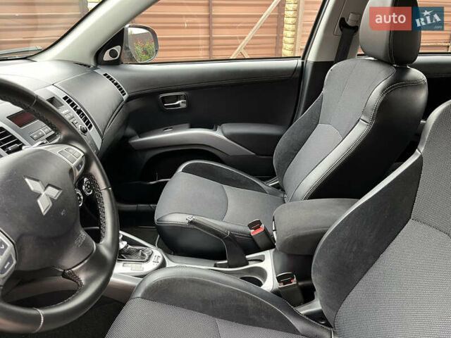 Серый Мицубиси Аутлендер, объемом двигателя 2.2 л и пробегом 186 тыс. км за 12350 $, фото 41 на Automoto.ua