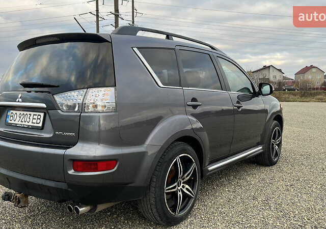 Сірий Міцубісі Аутлендер, об'ємом двигуна 2.2 л та пробігом 280 тис. км за 11100 $, фото 12 на Automoto.ua