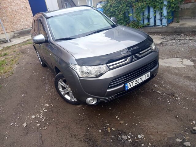 Сірий Міцубісі Аутлендер, об'ємом двигуна 2.3 л та пробігом 248 тис. км за 11550 $, фото 2 на Automoto.ua