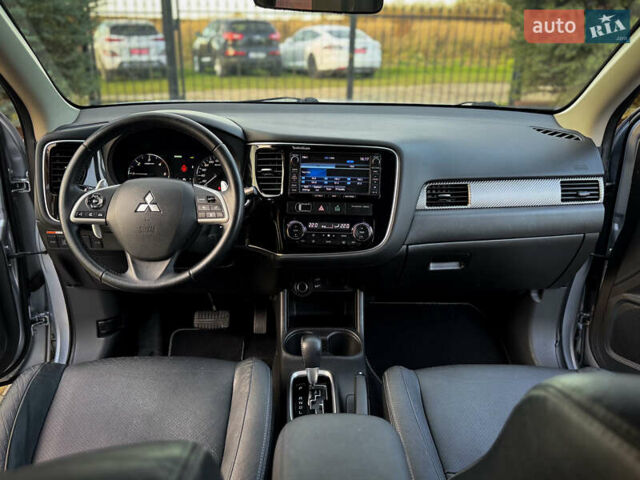 Серый Мицубиси Аутлендер, объемом двигателя 2.2 л и пробегом 189 тыс. км за 12800 $, фото 46 на Automoto.ua
