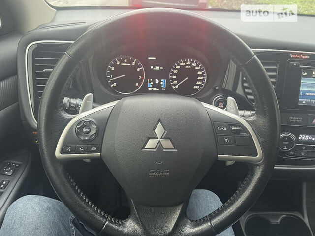 Сірий Міцубісі Аутлендер, об'ємом двигуна 2.4 л та пробігом 135 тис. км за 13500 $, фото 9 на Automoto.ua