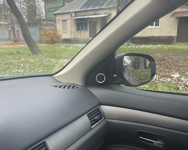 Сірий Міцубісі Аутлендер, об'ємом двигуна 2.4 л та пробігом 135 тис. км за 13500 $, фото 23 на Automoto.ua