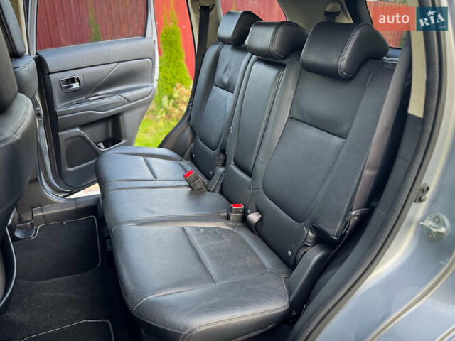 Серый Мицубиси Аутлендер, объемом двигателя 2.2 л и пробегом 189 тыс. км за 12800 $, фото 45 на Automoto.ua