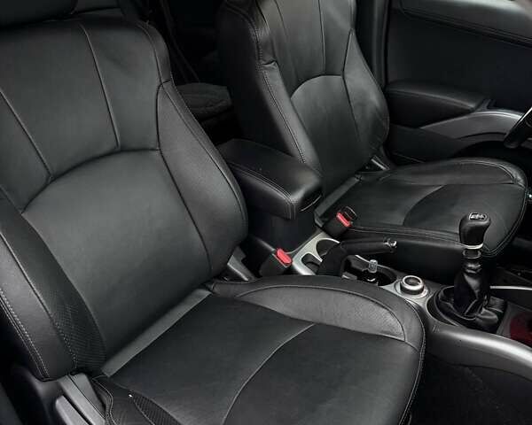 Серый Мицубиси Аутлендер, объемом двигателя 2.3 л и пробегом 160 тыс. км за 13900 $, фото 14 на Automoto.ua