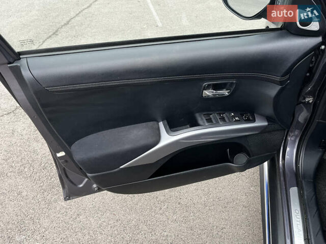 Серый Мицубиси Аутлендер, объемом двигателя 2.2 л и пробегом 206 тыс. км за 11999 $, фото 19 на Automoto.ua