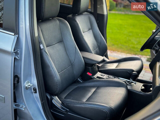 Серый Мицубиси Аутлендер, объемом двигателя 2.2 л и пробегом 189 тыс. км за 12800 $, фото 39 на Automoto.ua