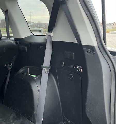 Сірий Міцубісі Аутлендер, об'ємом двигуна 2.2 л та пробігом 280 тис. км за 11100 $, фото 40 на Automoto.ua