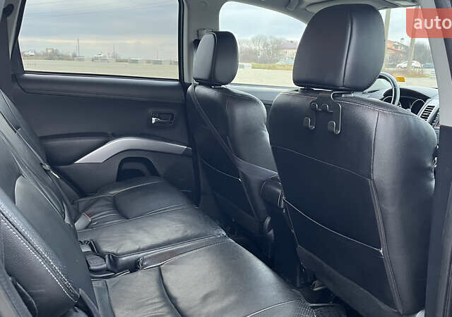 Сірий Міцубісі Аутлендер, об'ємом двигуна 2.2 л та пробігом 280 тис. км за 11100 $, фото 41 на Automoto.ua