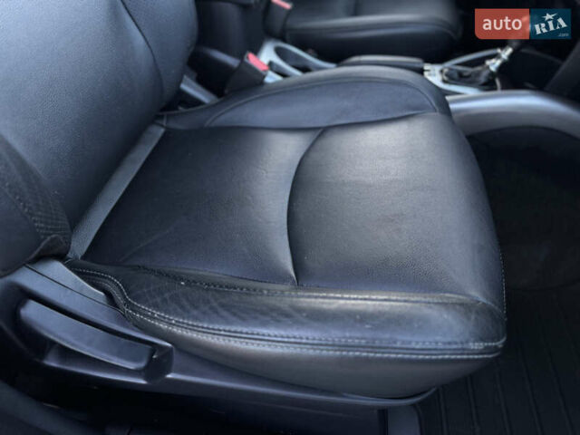 Серый Мицубиси Аутлендер, объемом двигателя 2.2 л и пробегом 171 тыс. км за 12700 $, фото 78 на Automoto.ua