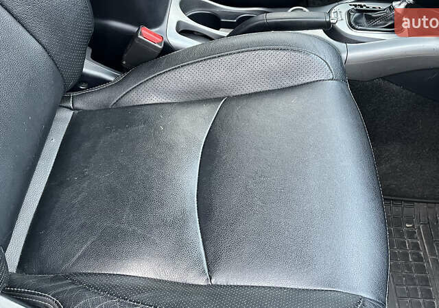 Сірий Міцубісі Аутлендер, об'ємом двигуна 2.2 л та пробігом 280 тис. км за 11100 $, фото 47 на Automoto.ua