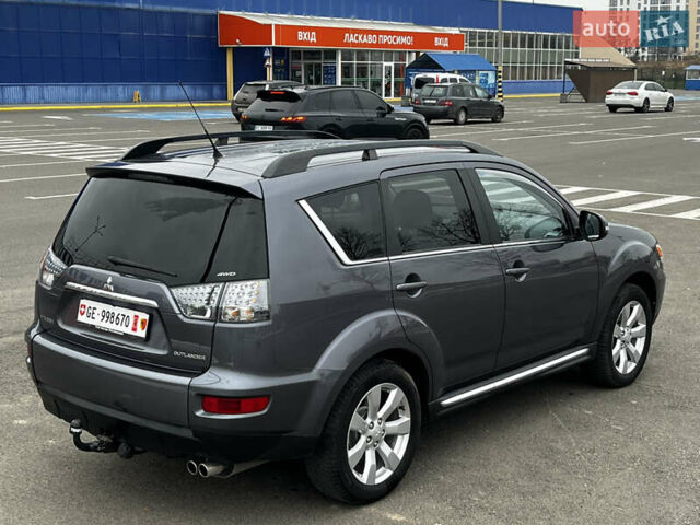 Серый Мицубиси Аутлендер, объемом двигателя 2.2 л и пробегом 206 тыс. км за 11999 $, фото 11 на Automoto.ua