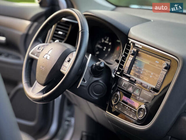 Серый Мицубиси Аутлендер, объемом двигателя 2.2 л и пробегом 189 тыс. км за 12800 $, фото 38 на Automoto.ua