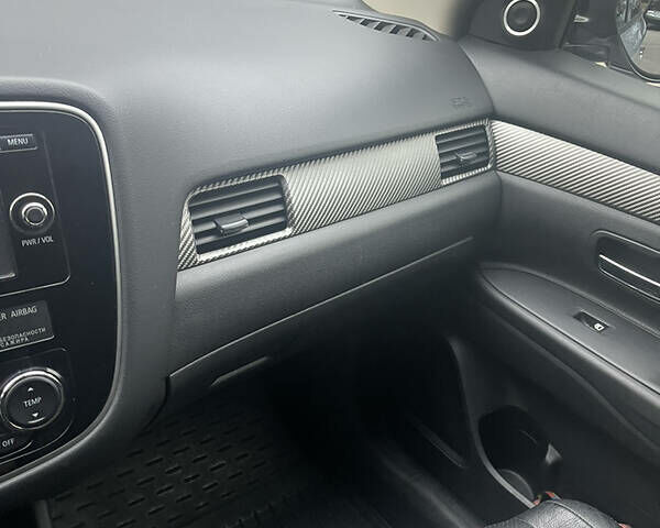 Сірий Міцубісі Аутлендер, об'ємом двигуна 2.4 л та пробігом 135 тис. км за 13500 $, фото 18 на Automoto.ua