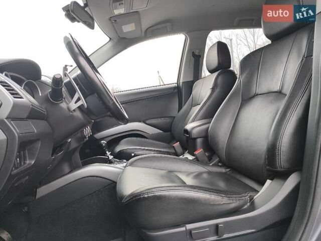 Сірий Міцубісі Аутлендер, об'ємом двигуна 2.2 л та пробігом 216 тис. км за 11250 $, фото 60 на Automoto.ua