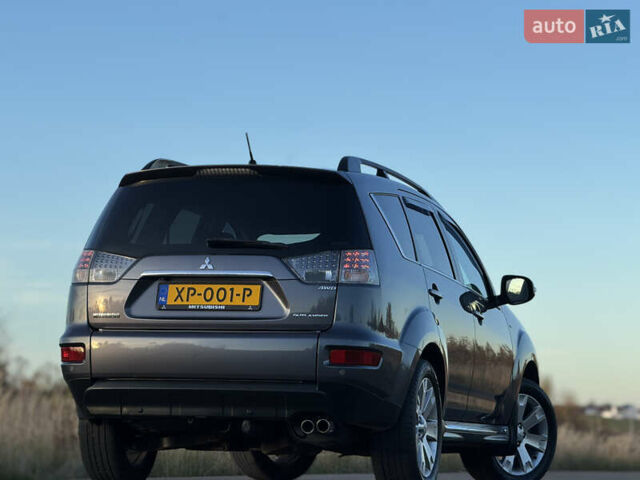 Серый Мицубиси Аутлендер, объемом двигателя 2.2 л и пробегом 171 тыс. км за 12700 $, фото 43 на Automoto.ua
