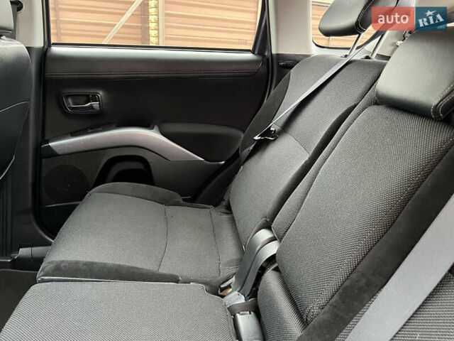 Серый Мицубиси Аутлендер, объемом двигателя 2.2 л и пробегом 186 тыс. км за 12350 $, фото 47 на Automoto.ua