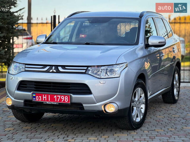 Серый Мицубиси Аутлендер, объемом двигателя 2.2 л и пробегом 189 тыс. км за 12800 $, фото 2 на Automoto.ua
