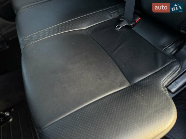 Серый Мицубиси Аутлендер, объемом двигателя 2.2 л и пробегом 171 тыс. км за 12700 $, фото 88 на Automoto.ua