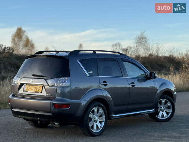 Серый Мицубиси Аутлендер, объемом двигателя 2.2 л и пробегом 171 тыс. км за 12700 $, фото 44 на Automoto.ua