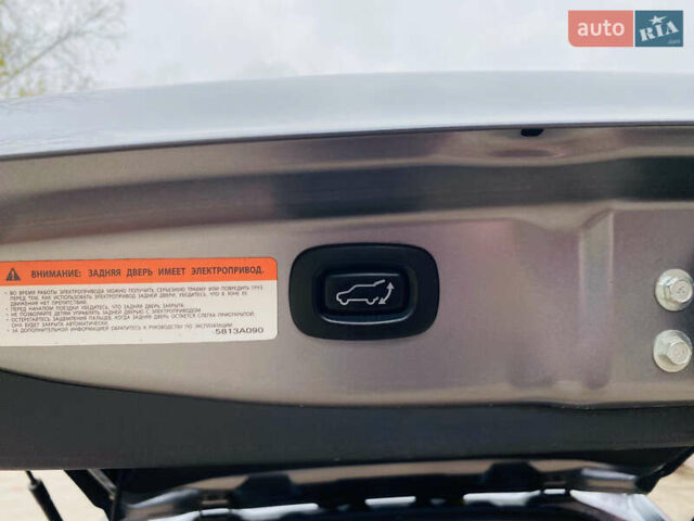 Сірий Міцубісі Аутлендер, об'ємом двигуна 2.36 л та пробігом 135 тис. км за 11500 $, фото 9 на Automoto.ua