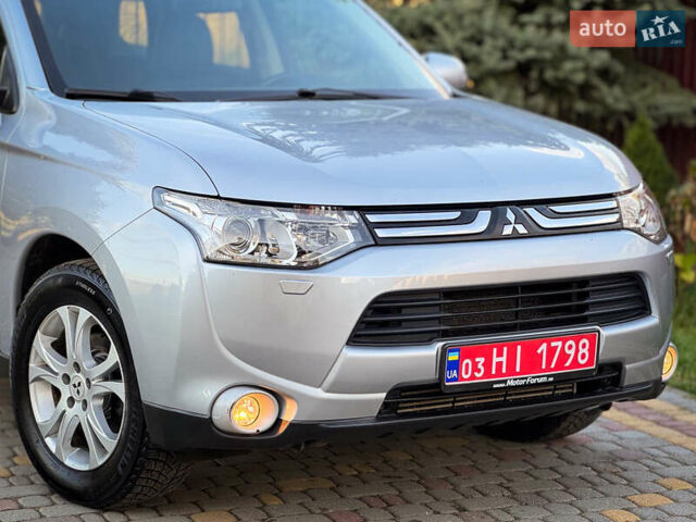 Серый Мицубиси Аутлендер, объемом двигателя 2.2 л и пробегом 189 тыс. км за 12800 $, фото 9 на Automoto.ua