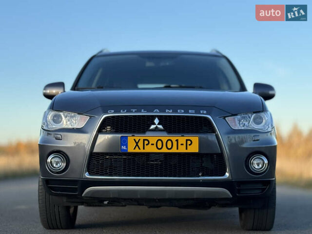 Серый Мицубиси Аутлендер, объемом двигателя 2.2 л и пробегом 171 тыс. км за 12700 $, фото 12 на Automoto.ua