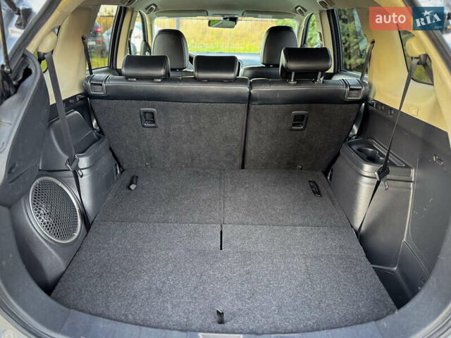 Серый Мицубиси Аутлендер, объемом двигателя 2.2 л и пробегом 189 тыс. км за 12800 $, фото 59 на Automoto.ua