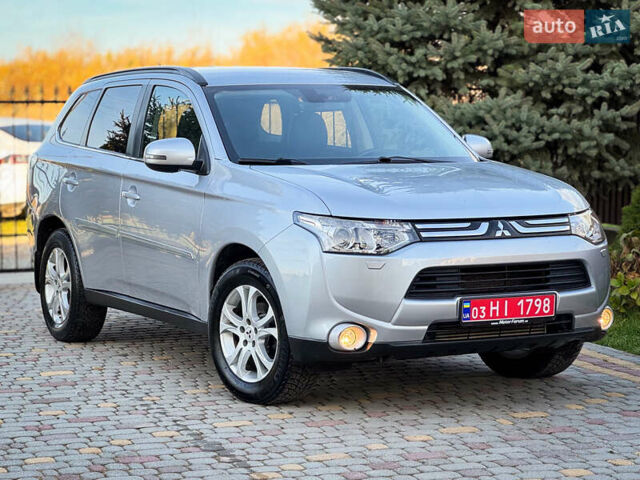 Серый Мицубиси Аутлендер, объемом двигателя 2.2 л и пробегом 189 тыс. км за 12800 $, фото 1 на Automoto.ua