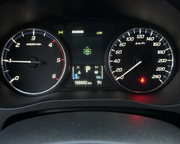 Серый Мицубиси Аутлендер, объемом двигателя 2.2 л и пробегом 190 тыс. км за 14950 $, фото 30 на Automoto.ua