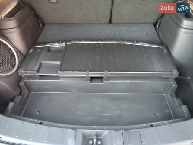 Серый Мицубиси Аутлендер, объемом двигателя 2.3 л и пробегом 250 тыс. км за 13499 $, фото 56 на Automoto.ua