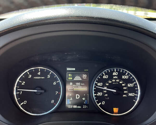 Серый Мицубиси Аутлендер, объемом двигателя 2.5 л и пробегом 205 тыс. км за 12400 $, фото 10 на Automoto.ua