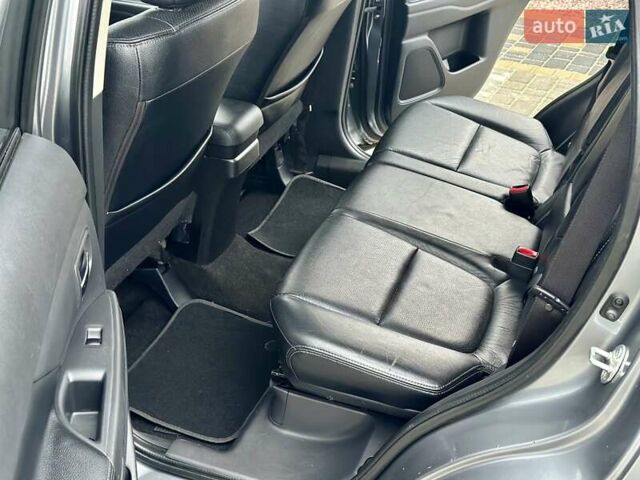 Сірий Міцубісі Аутлендер, об'ємом двигуна 2.3 л та пробігом 207 тис. км за 13700 $, фото 45 на Automoto.ua