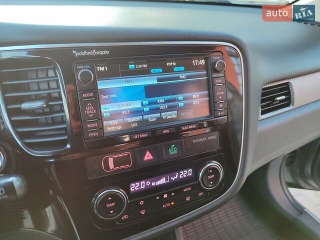 Серый Мицубиси Аутлендер, объемом двигателя 2.3 л и пробегом 250 тыс. км за 13999 $, фото 56 на Automoto.ua