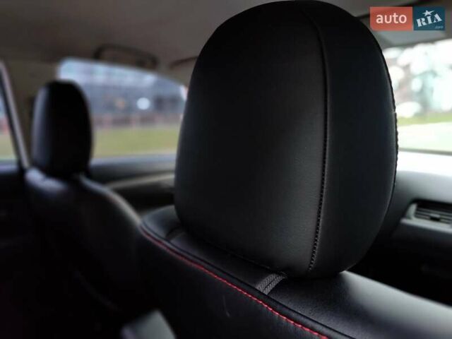 Серый Мицубиси Аутлендер, объемом двигателя 2.4 л и пробегом 209 тыс. км за 10990 $, фото 58 на Automoto.ua