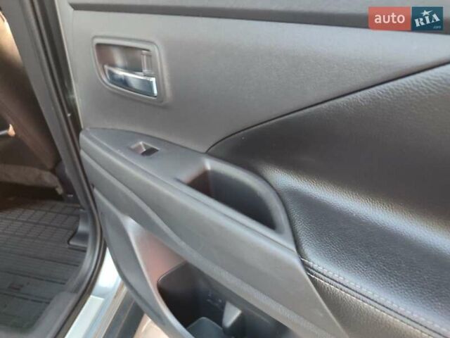 Серый Мицубиси Аутлендер, объемом двигателя 2.3 л и пробегом 250 тыс. км за 12999 $, фото 60 на Automoto.ua