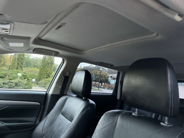 Серый Мицубиси Аутлендер, объемом двигателя 2.4 л и пробегом 199 тыс. км за 13200 $, фото 20 на Automoto.ua