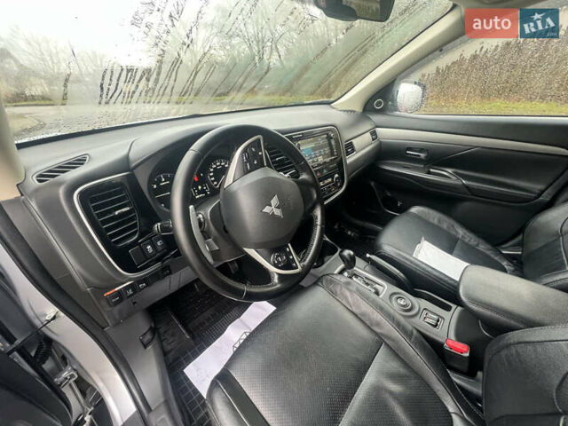 Серый Мицубиси Аутлендер, объемом двигателя 2.2 л и пробегом 224 тыс. км за 13850 $, фото 20 на Automoto.ua