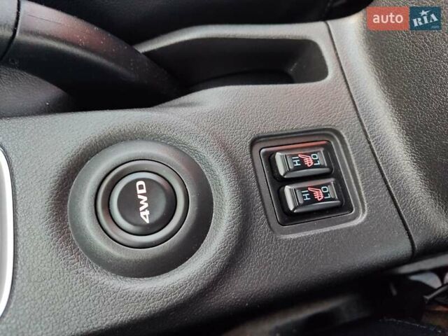 Серый Мицубиси Аутлендер, объемом двигателя 2.3 л и пробегом 250 тыс. км за 13499 $, фото 75 на Automoto.ua