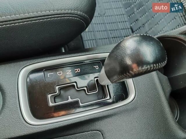 Серый Мицубиси Аутлендер, объемом двигателя 2.3 л и пробегом 250 тыс. км за 13999 $, фото 86 на Automoto.ua