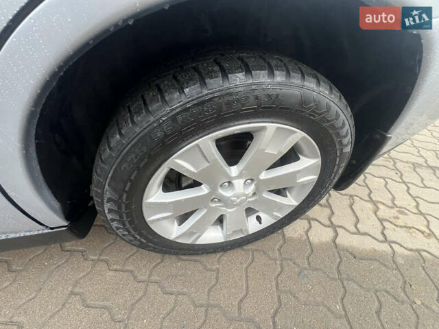 Серый Мицубиси Аутлендер, объемом двигателя 2.2 л и пробегом 224 тыс. км за 13850 $, фото 15 на Automoto.ua