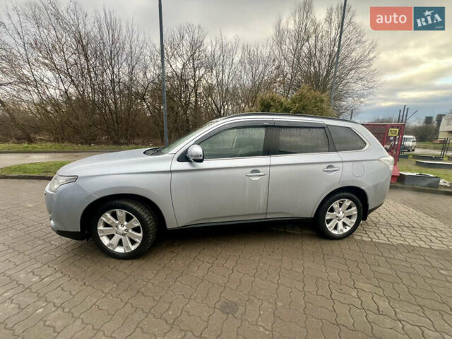 Серый Мицубиси Аутлендер, объемом двигателя 2.2 л и пробегом 224 тыс. км за 13850 $, фото 5 на Automoto.ua