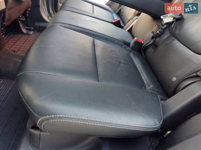 Серый Мицубиси Аутлендер, объемом двигателя 2.3 л и пробегом 250 тыс. км за 13999 $, фото 63 на Automoto.ua