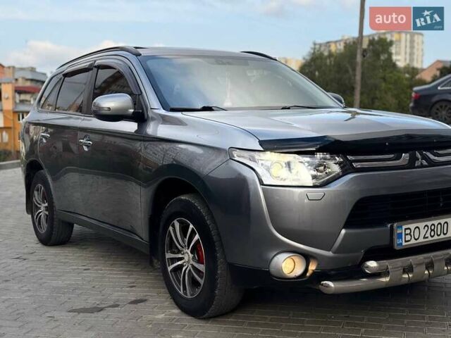 Серый Мицубиси Аутлендер, объемом двигателя 2.36 л и пробегом 213 тыс. км за 12700 $, фото 8 на Automoto.ua